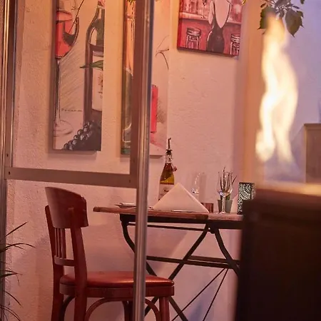 Schlemmer Familaere Altstadt - Mit Herz Hotell Montabaur