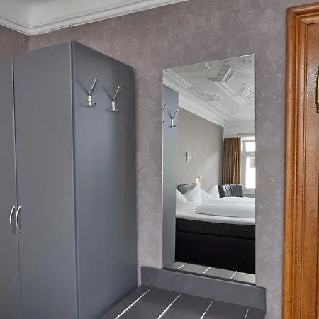 Schlemmer Familaere Altstadt - Mit Herz Hotel Montabaur