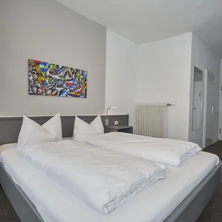 Hotel Schlemmer Familaere Altstadt - Mit Herz 3*