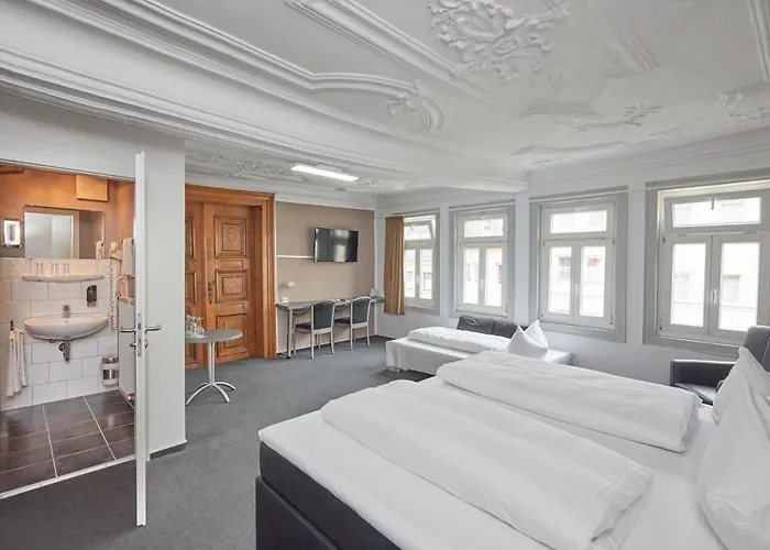 Hotel Schlemmer Familaere Altstadt - Mit Herz 3*